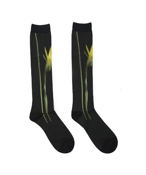 JNBY(ジェーエヌビーワイ)の「Abstract Floral Stretch Cotton-blend Socks / ソックス(ソックス/靴下・レディース・パープル/ブラック・ONE SIZE)」の6枚目の写真