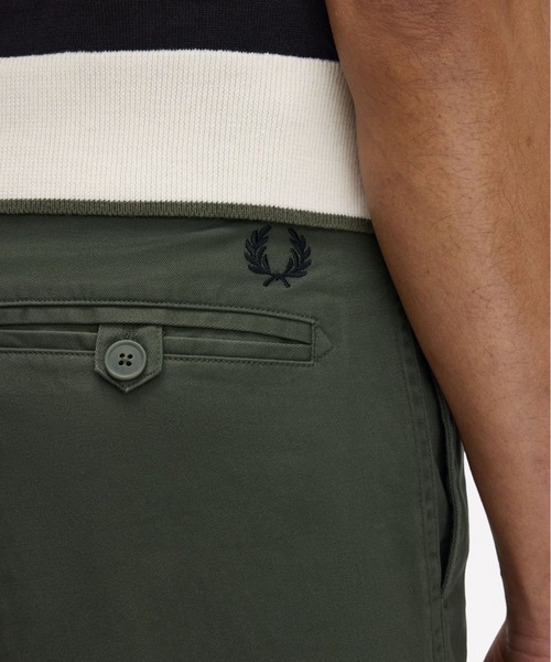 FRED PERRY（フレッドペリー）の「Slim Fit Trousers／スリムフィットトラウザー（チノパンツ・メンズ・ネイビー/ベージュ系その他/ダークグリーン/ダークブルー・30/28/32）」の19枚目の写真