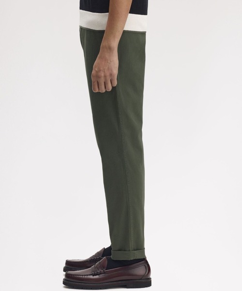 FRED PERRY（フレッドペリー）の「Slim Fit Trousers／スリムフィットトラウザー（チノパンツ・メンズ・ネイビー/ベージュ系その他/ダークグリーン/ダークブルー・30/28/32）」の20枚目の写真