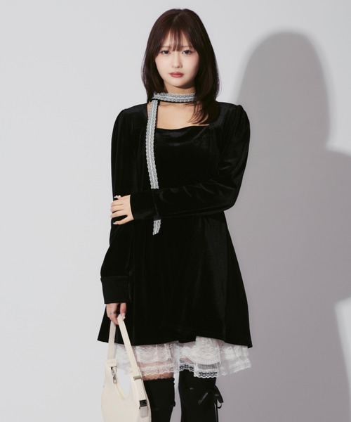 ALLuRing ChaRm（アリュリングチャーム）の「Ruffle Lace velvet Mini Dress / フリルレースベルベットミニワンピース 首紐付き（ワンピース・レディース・ブラック・M/S）」の20枚目の写真