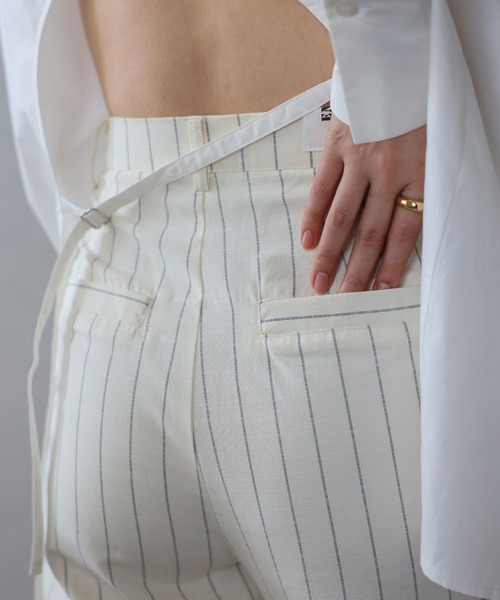 ENC(エンク)の「back label striped straight long pants / バックラベルストライプストレートロングパンツ(その他パンツ・レディース・アイボリー/グレー・S/M)」の9枚目の写真