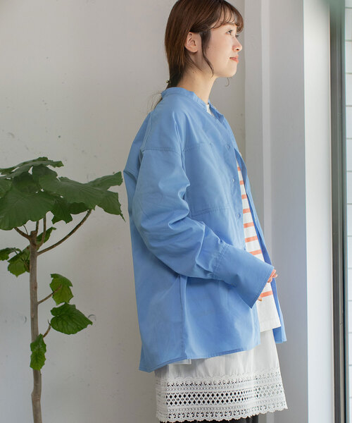 POU DOU DOU（プードゥドゥ）の「バンドカラーポケットシャツ（シャツ/ブラウス・レディース・ラベンダー/オフホワイト/ブルー・M）」の14枚目の写真