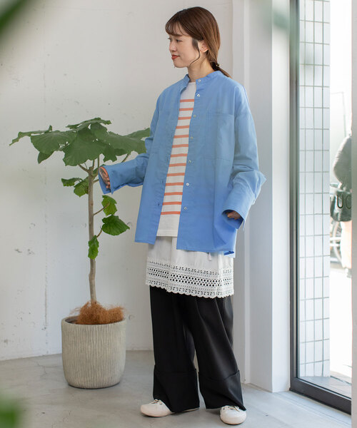 POU DOU DOU（プードゥドゥ）の「バンドカラーポケットシャツ（シャツ/ブラウス・レディース・ラベンダー/オフホワイト/ブルー・M）」の18枚目の写真