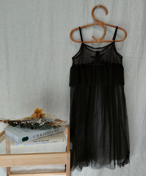 TARKER（ターカー）の「シアー素材ワンピース（ワンピース・キッズ・オフホワイト/ブラック・130/120/110/100/90/150/140）」の4枚目の写真