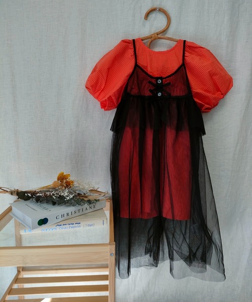 TARKER（ターカー）の「シアー素材ワンピース（ワンピース・キッズ・オフホワイト/ブラック・130/120/110/100/90/150/140）」の5枚目の写真