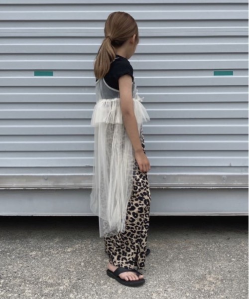 TARKER（ターカー）の「シアー素材ワンピース（ワンピース・キッズ・オフホワイト/ブラック・130/120/110/100/90/150/140）」の10枚目の写真