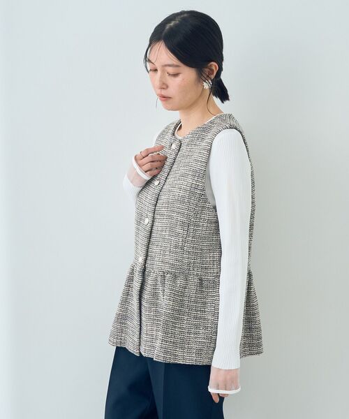 YECCA VECCA（イェッカヴェッカ）の「ツイードペプラムジレ（その他アウター・レディース・オフホワイト/ブラック・FREE）」の21枚目の写真