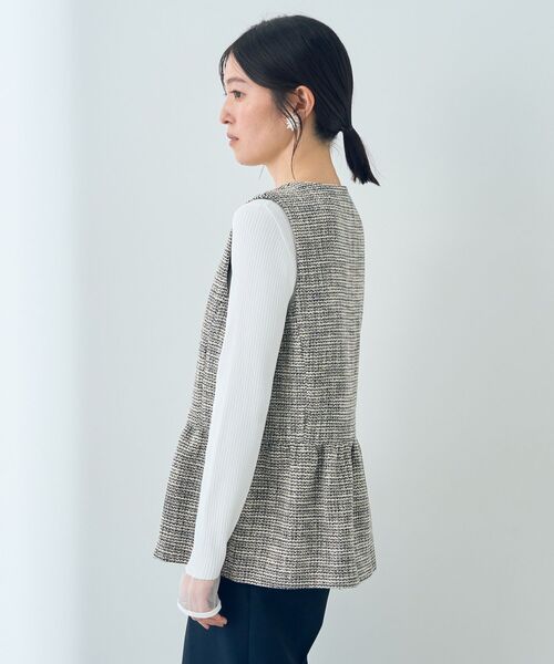 YECCA VECCA（イェッカヴェッカ）の「ツイードペプラムジレ（その他アウター・レディース・オフホワイト/ブラック・FREE）」の19枚目の写真