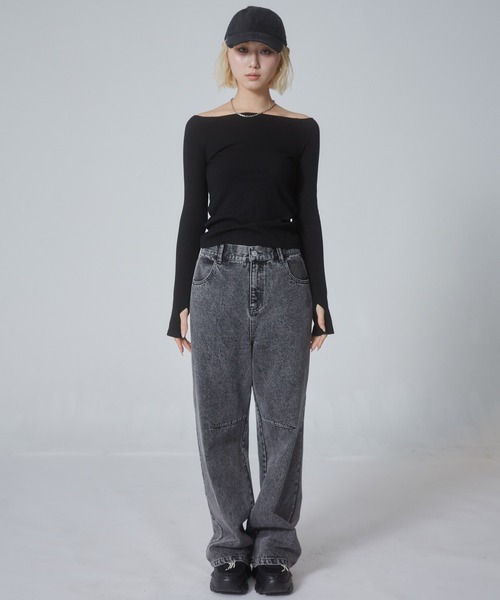 ENVYM（アンビー）の「フィンガーホール ラメリブオフショルトップス（Tシャツ/カットソー・レディース・ブラック/アイボリー/ブルー/グレー・FREE）」の11枚目の写真