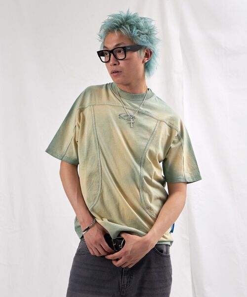 SEQUENZ（シークエンズ）の「【SEQUENZ（シークエンズ）】WASHED SPLASH S/S TEE / Tシャツ 半袖 クルーネック オーバーサイズ センターロゴ 刺繍（Tシャツ/カットソー・メンズ・グリーン系その他3/グレイッシュベージュ/ブラック・LARGE/MEDIUM/SMALL）」の8枚目の写真