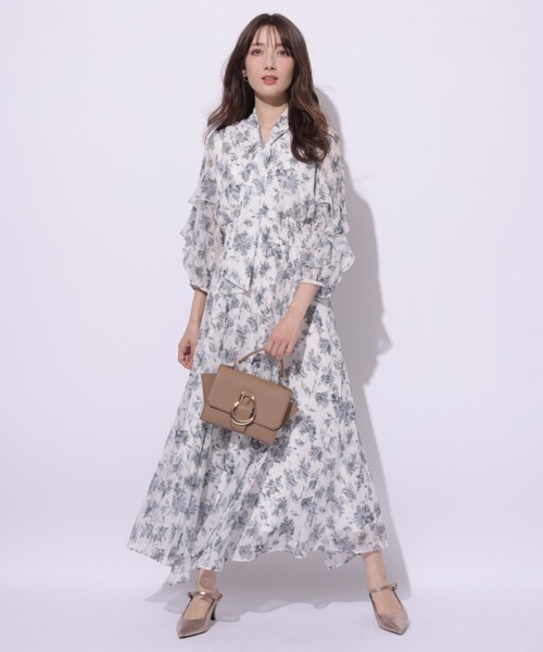 Apuweiser-riche（アプワイザーリッシェ）の「ニュアンスフラワー