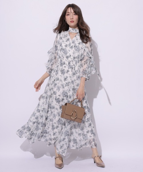 Apuweiser-riche（アプワイザーリッシェ）の「ニュアンスフラワー