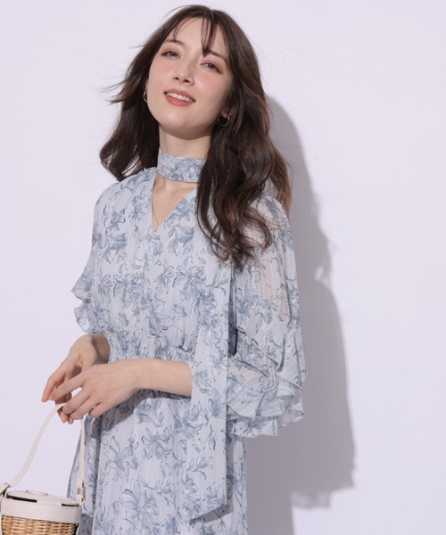 Apuweiser-riche（アプワイザーリッシェ）の「ニュアンスフラワー