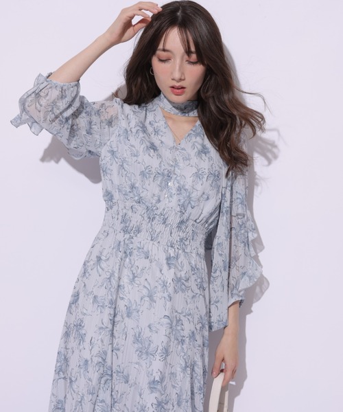 アプワイザーリッシェ ニュアンスフラワーシャーリングワンピース 今期 2025 Apuweiser-riche（アプワイザーリッシェ）の「ニュアンスフラワー