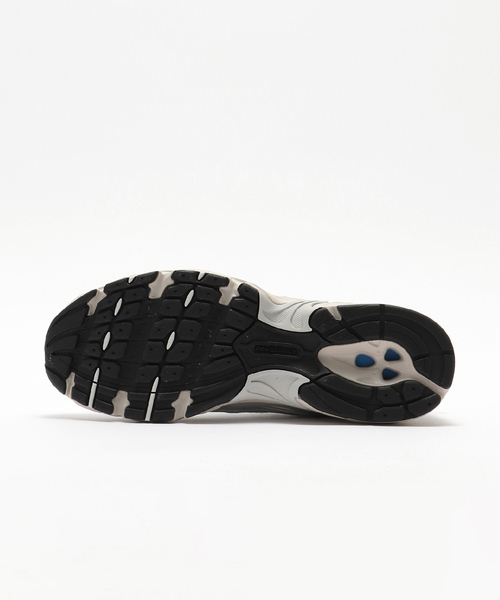 NEW BALANCE（ニューバランス）の「【New Balance / ニューバランス】 MR530KA（スニーカー・メンズ・シルバー・26cm/27cm/28cm）」の4枚目の写真