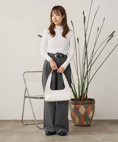 ROOPTOKYO（ループトウキョウ）の「細リブハイネックトップス 秋物 秋服 2026年秋冬 冬服（ニット/セーター・レディース・ブラック/グレー/ホワイト/ベージュ・FREE）」の9枚目の写真