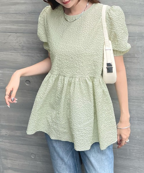 Futier land(フューティアランド)の「【新色追加】ふくれジャガードペプラムトップス(Tシャツ/カットソー・レディース・アイボリー/イエロー/ブラウン/ブラック/ライトグレー/ミント/グレー・FREE)」の6枚目の写真