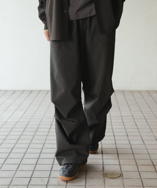 SENSE OF PLACE by URBAN RESEARCH（センスオブプレイスバイアーバンリサーチ）の「イージーパラシュートパンツ（その他パンツ・メンズ・チャコールグレー/ライトグレー・MEDIUM/LARGE）」の20枚目の写真