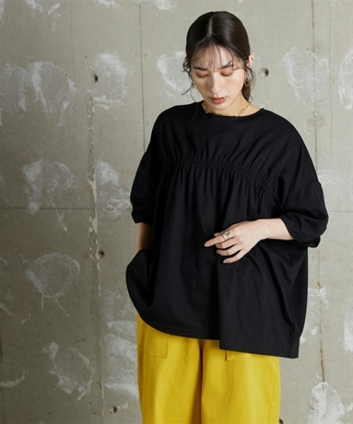 Soiunique（スワユニーク）の「前後ギャザードルマンシルエットゆったりサイズTシャツ ［Soiunique］（Tシャツ/カットソー・レディース・ブルー/ブラック/カーキ・S～Ｍ/L～LL）」の9枚目の写真