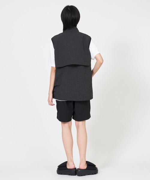 WILD THINGS（ワイルドシングス）の「GECKO REVERSIBLE VEST（ベスト・メンズ・ブラック・L/M）」の5枚目の写真
