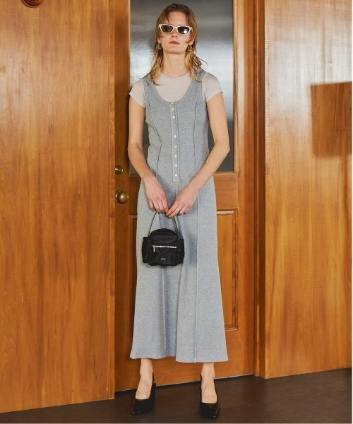 MAISON SPECIAL(メゾンスペシャル)の「Henry Neck Layered Cut And Sew Dress/ヘンリーネックレイヤードカットワンピース(ワンピース・レディース・ブラック/レッド/グレー・38/36)」の7枚目の写真