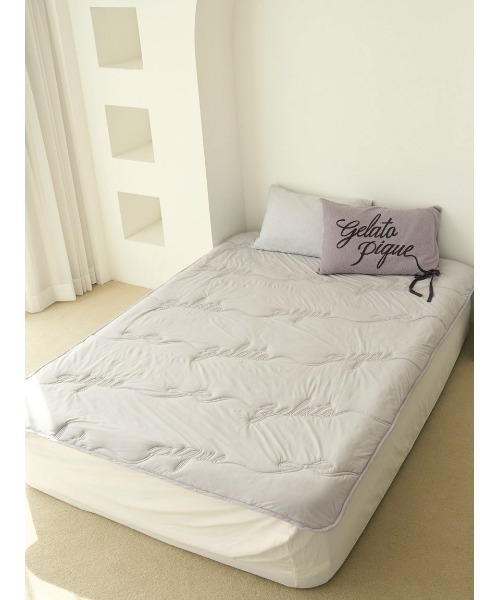 【Sleep】【接触冷感】リボンロゴ敷きパッド（セミダブル）