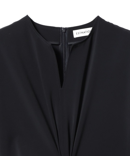 ESTNATION（エストネーション）の「ESTNATION / ミニツイルウエストツイストワンピース《EXCLUSIVE》（ワンピース・レディース・ブラック/ネイビー・36/38）」の5枚目の写真