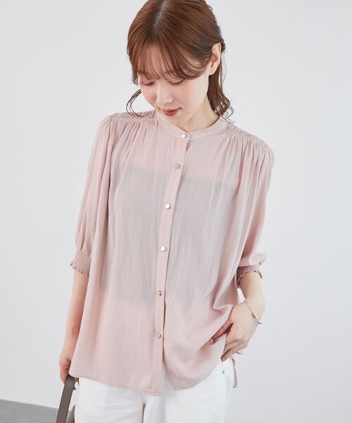 le.coeur blanc（ルクールブラン）の「パウダーサテン袖シャーリングブラウス（シャツ/ブラウス・レディース・ライトグレー/ピンク/グリーン・38）」の12枚目の写真