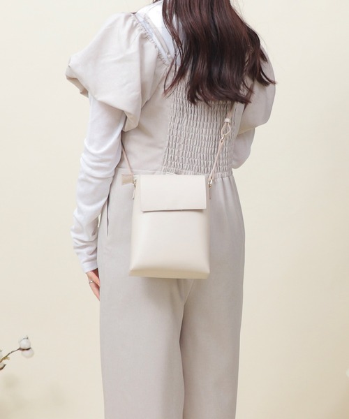 Bermosa（ベルモサ）の「【軽量】 ３層式 縦長ミニポシェット（ショルダーバッグ・レディース・シルバー/ブルー/アイボリー/ブラック/ベージュ/パープル・FREE）」の13枚目の写真