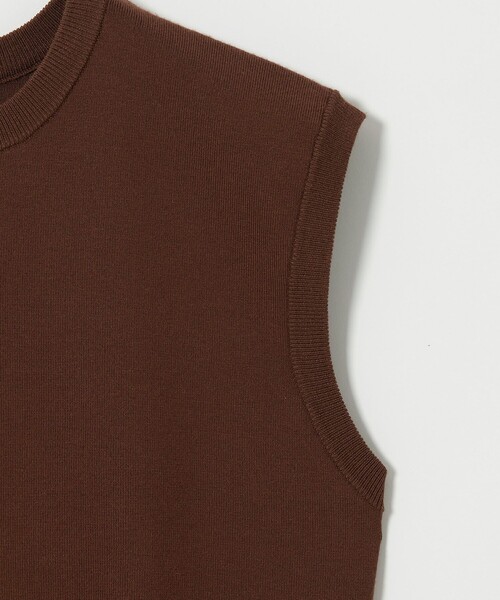 EMMEL REFINES(エメルリファインズ)の「<EMMEL REFINES>EM HW メタルボタン ニットベスト(ニット/セーター・レディース・ブラック/ブラウン/レッド・FREE)」の14枚目の写真