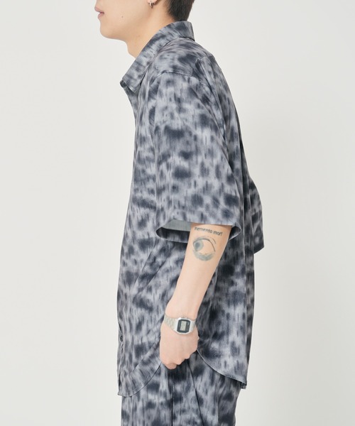 CORISCO（コリスコ）の「カットサッカー総柄プリント半袖シャツ(M1)（シャツ/ブラウス・メンズ・その他1/その他3/その他2/その他5/その他4/その他6・X-LARGE/LARGE/MEDIUM）」の21枚目の写真