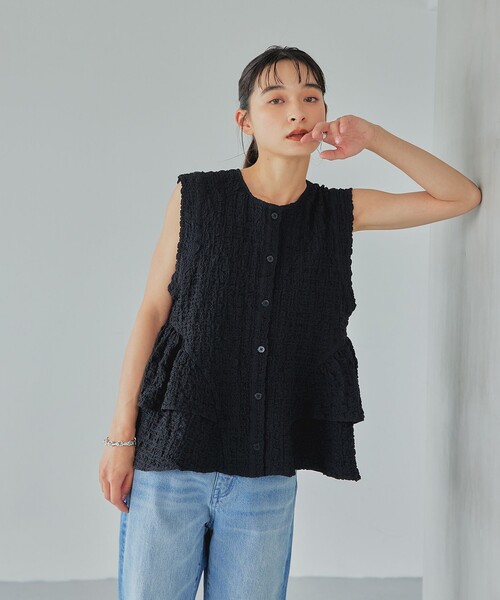 EMMEL REFINES（エメルリファインズ）の「＜EMMEL REFINES＞EM スソフリル2WAY ノースリーブ ブラウス（シャツ/ブラウス・レディース・ブラック/オフホワイト・FREE）」の2枚目の写真