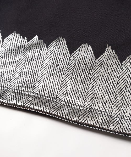 mintdesigns（ミントデザインズ）の「HERINGBORN FOIL SWEAT（スウェット・レディース・グレー/ネイビー・ONE SIZE）」の5枚目の写真