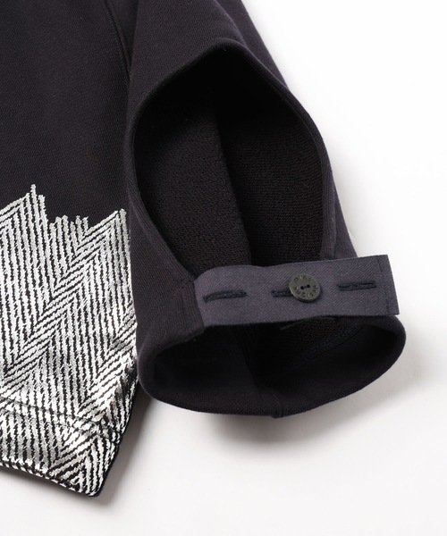 mintdesigns（ミントデザインズ）の「HERINGBORN FOIL SWEAT（スウェット・レディース・グレー/ネイビー・ONE SIZE）」の3枚目の写真