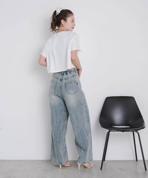 kivi（キヴィ）の「tuck design Tee（Tシャツ/カットソー・レディース・オフホワイト/チャコールグレー/ブラック・FREE）」の8枚目の写真