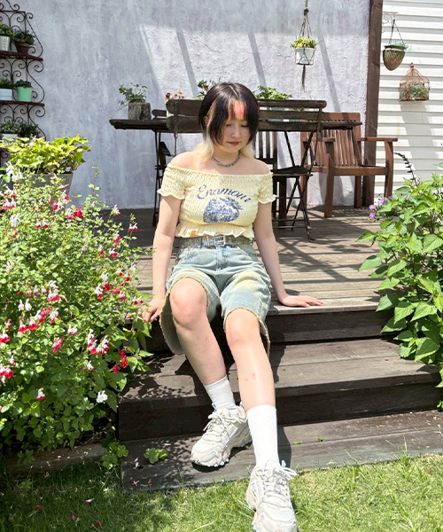 Mi-je(ミジェ)の「ストロベリーシャーリングトップス【韓国ファッション】(Tシャツ/カットソー・レディース・オフホワイト/クリーム・F)」の15枚目の写真