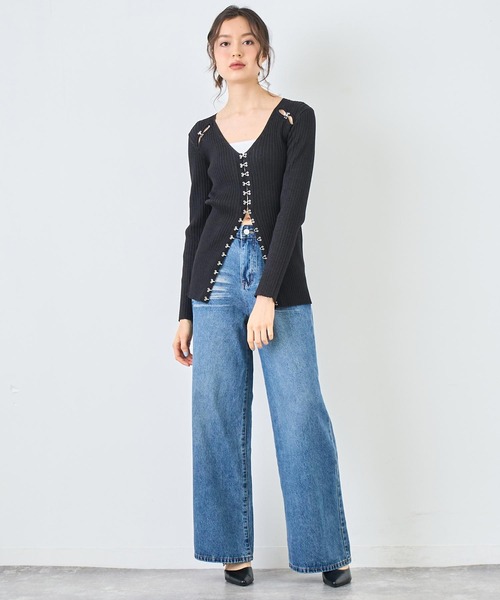 ANAP（アナップ）の「リブニットホックデザインカーディガン（カーディガン/ボレロ・レディース・ブラック/ライトグレー・FREE）」の7枚目の写真