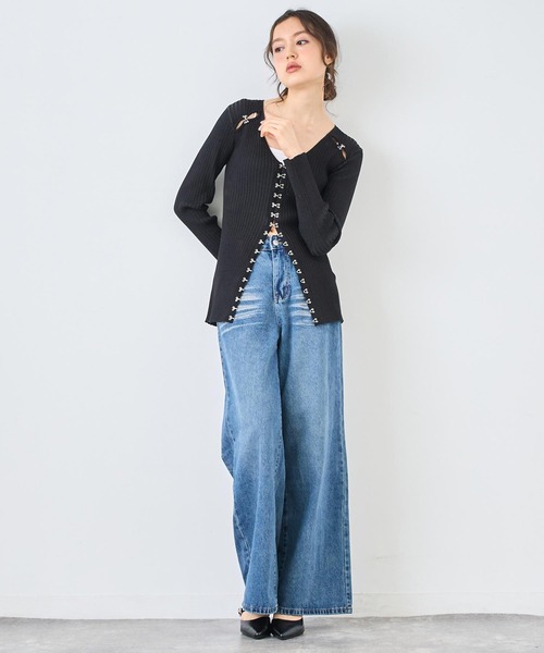 ANAP（アナップ）の「リブニットホックデザインカーディガン（カーディガン/ボレロ・レディース・ブラック/ライトグレー・FREE）」の8枚目の写真