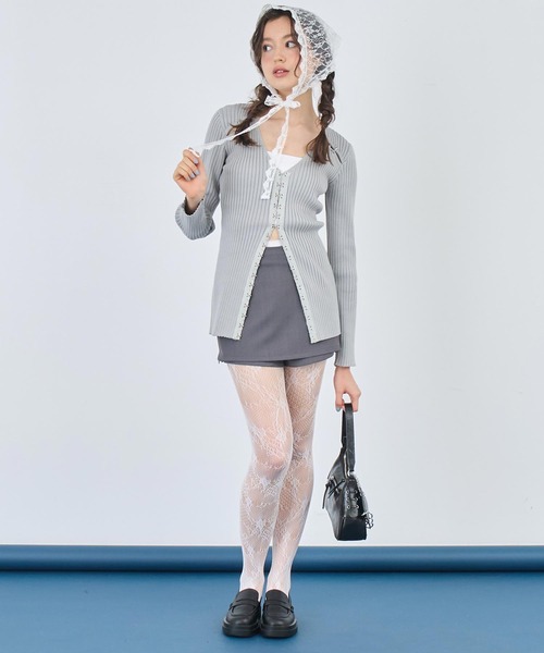 ANAP（アナップ）の「リブニットホックデザインカーディガン（カーディガン/ボレロ・レディース・ブラック/ライトグレー・FREE）」の13枚目の写真