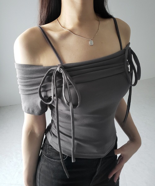 me+em select(ミームセレクト)の「【 3color 】ストラップダブルリボンギャザーオフショルトップス / strap double ribbon gather offshoulder tops ※※(Tシャツ/カットソー・レディース・ブラック/グレー/ホワイト・FREE)」の22枚目の写真