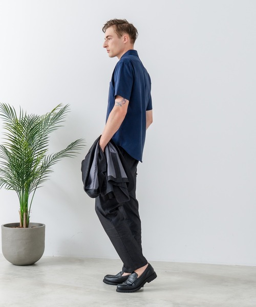 Blue Standard （ブルースタンダード）の「【Blue Standard:ブルースタンダード】フレンチリネンミックス ボタンダウン 半袖シャツ 吸水速乾 麻混 クールビズ（シャツ/ブラウス・メンズ・ネイビー/サックスブルー・X-LARGE/LARGE/MEDIUM）」の5枚目の写真