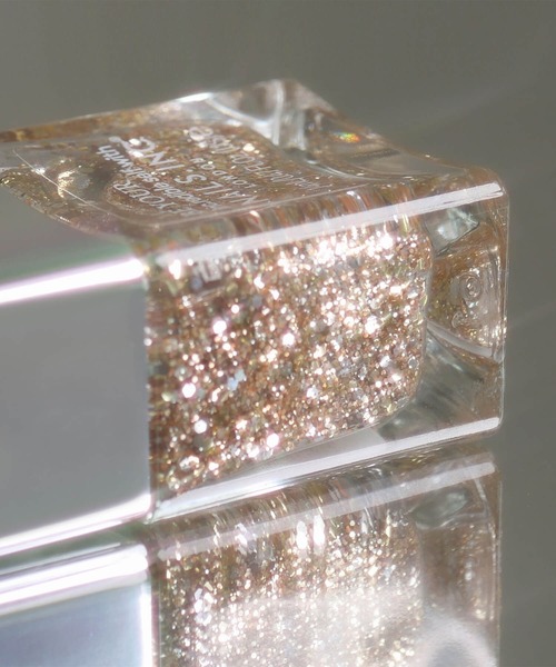NAILS INC（ネイルズインク）の「SUPER SEQUIN Sequin Shimmer（マニキュア/ジェルネイル・レディース・Sequin Shimmer・FREE）」の7枚目の写真