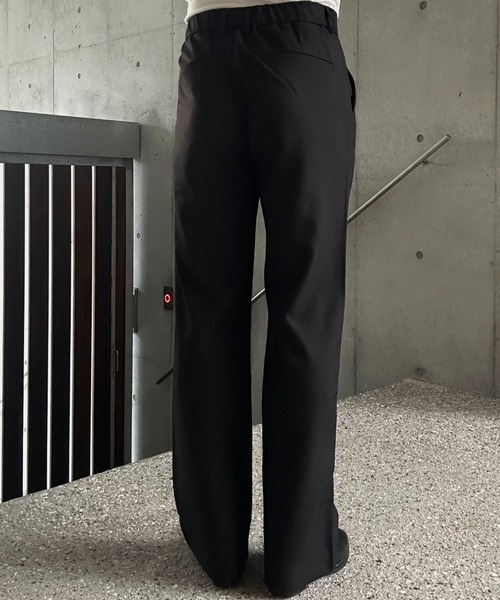 Otte（オッテ）の「デザインタックフレアスラックス（スラックス・メンズ・ブラック/ベージュ・MEDIUM/SMALL/LARGE/X-LARGE）」の8枚目の写真