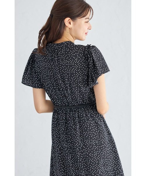 tocco closet(トッコ クローゼット)の「パールビジューベルト付きドットワンピース(ワンピース・レディース・ブラック/ネイビー/オフホワイト・M)」の16枚目の写真