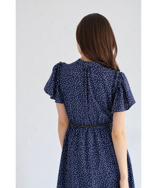 tocco closet(トッコ クローゼット)の「パールビジューベルト付きドットワンピース(ワンピース・レディース・ブラック/ネイビー/オフホワイト・M)」の22枚目の写真