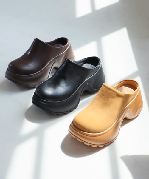 VIVIAN（ヴィヴィアン）の「厚底スリッポンサボサンダル（サンダル・レディース・ダークブラウン/イエロー系その他6/ブラック・LL/L/M/S）」の4枚目の写真