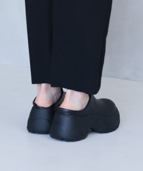 VIVIAN（ヴィヴィアン）の「厚底スリッポンサボサンダル（サンダル・レディース・ダークブラウン/イエロー系その他6/ブラック・LL/L/M/S）」の7枚目の写真