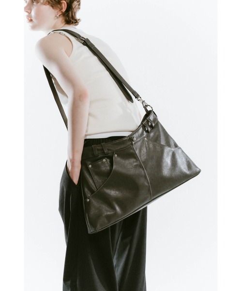 Knuth Marf(クヌースマーフ)の「leather denim shoulder bag(ショルダーバッグ・レディース・ブラウン/グレー・ONE SIZE)」の2枚目の写真
