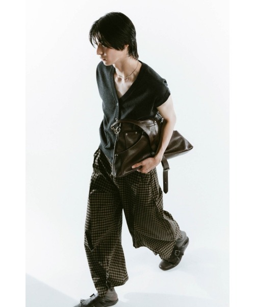 Knuth Marf(クヌースマーフ)の「leather denim shoulder bag(ショルダーバッグ・レディース・ブラウン/グレー・ONE SIZE)」の11枚目の写真