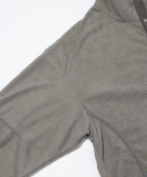 F/CE. (エフシーイー)の「F/CE. PRIMALOFT ACTIVE EVOLVE PULLOVER / エフシーイー プリマロフト アクティブエヴォルブプルオーバー(Tシャツ/カットソー・メンズ・ブラック/グレー・SMALL/MEDIUM/LARGE/X-LARGE)」の10枚目の写真